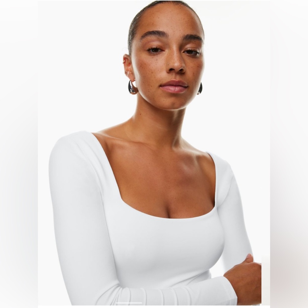 Aritzia Squareneck Longsleeve Bodysuit - Picture 3 of 4